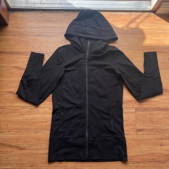 Lululemon Women's Black and Grey Jacket - Picture 7 of 8